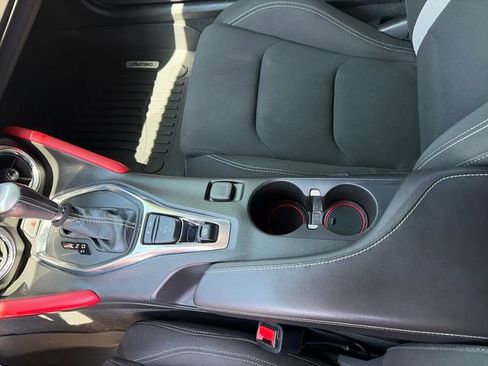 Used 2020 Chevrolet Camaro LT w/ Technology Package RWD image 22