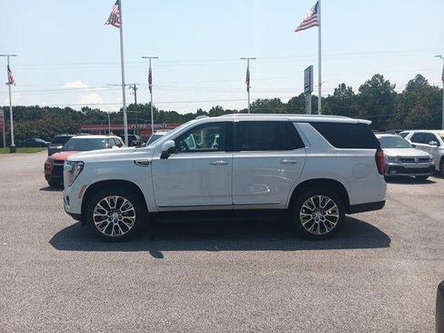 New 2026 GMC Yukon Denali w/ Advanced Technology Package AWD/4WD image 3