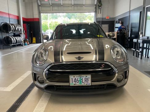 Used 2019 MINI Cooper Clubman S w/ Storage Package AWD/4WD image 2