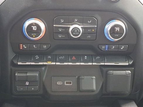 Used 2019 GMC Sierra 1500 SLT w/ SLT Premium Package image 11