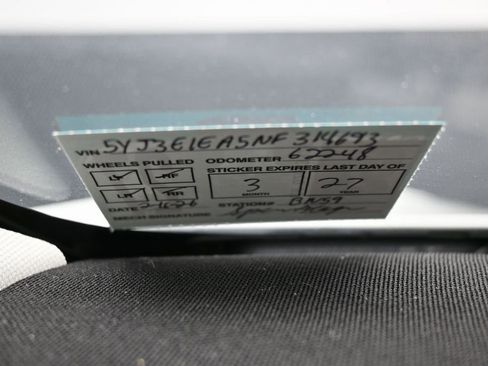 Used 2022 Tesla Model 3 Standard Range image 11