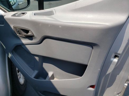 Used 2018 Ford Transit 250 130 Medium Roof w/ Interior Upgrade Package RWD image 13