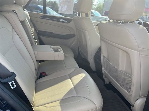 Used 2018 Mercedes-Benz GLE 350 4MATIC image 38