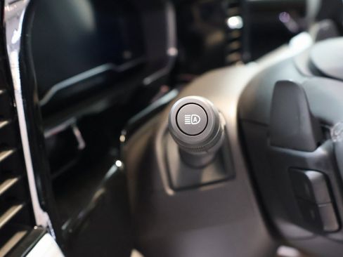 Used 2024 Chevrolet Silverado 1500 LT Trail Boss w/ Convenience Package II image 15