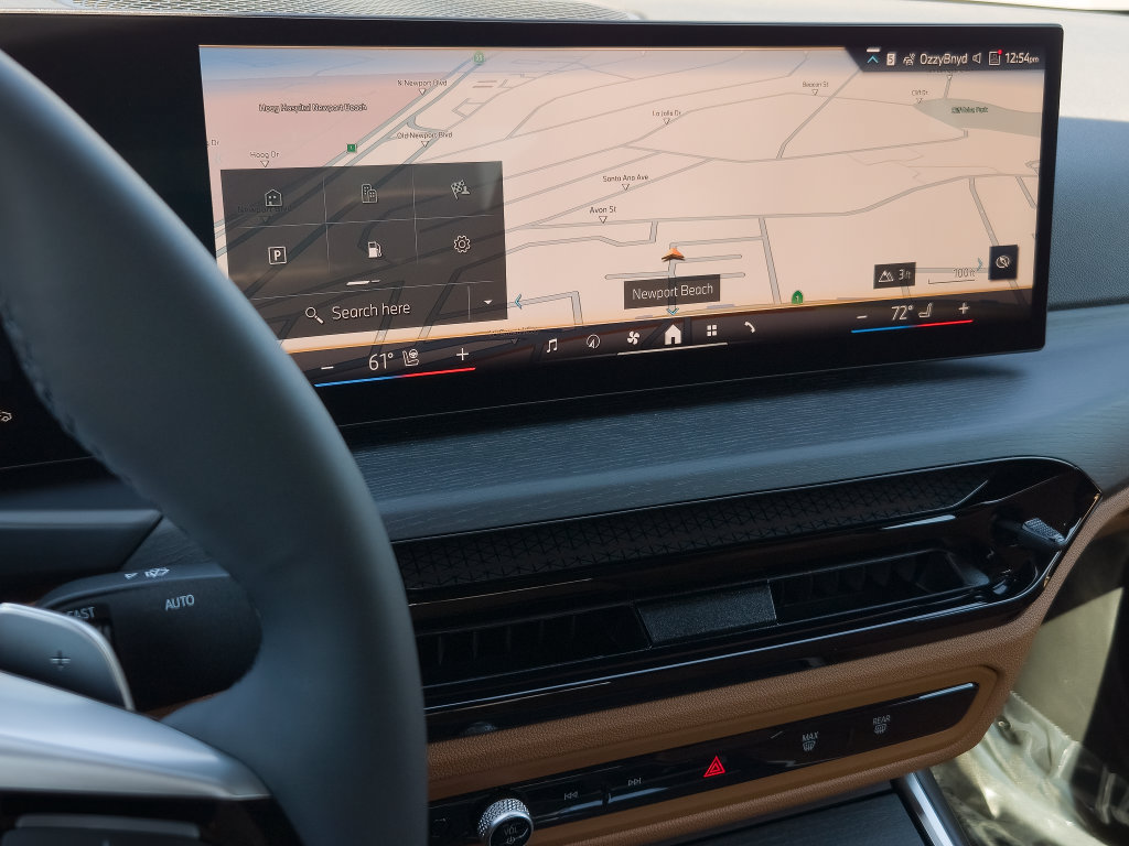 New 2026 BMW 330i Sedan w/ Premium Package RWD image 12