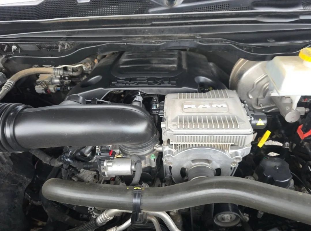 Used 2021 RAM 1500 Laramie w/ Sport Appearance Package RWD image 11
