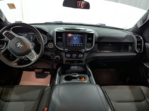 Used 2020 RAM 1500 Big Horn AWD/4WD image 16