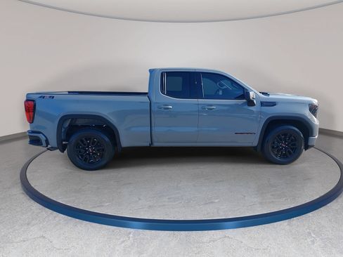 Used 2024 GMC Sierra 1500 Elevation AWD/4WD image 4