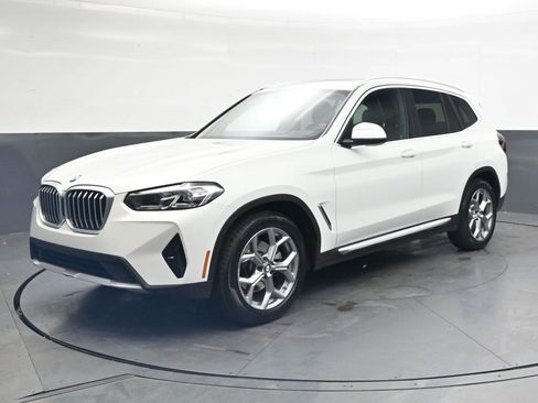 Used 2023 BMW X3 sDrive30i w/ Premium Package RWD image 8