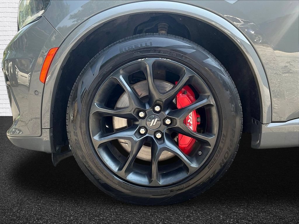 Used 2023 Dodge Durango R/T w/ Tow 'N Go Group AWD/4WD image 26