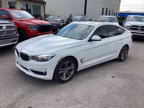 Used 2016 BMW 328i Gran Turismo xDrive AWD/4WD image 32
