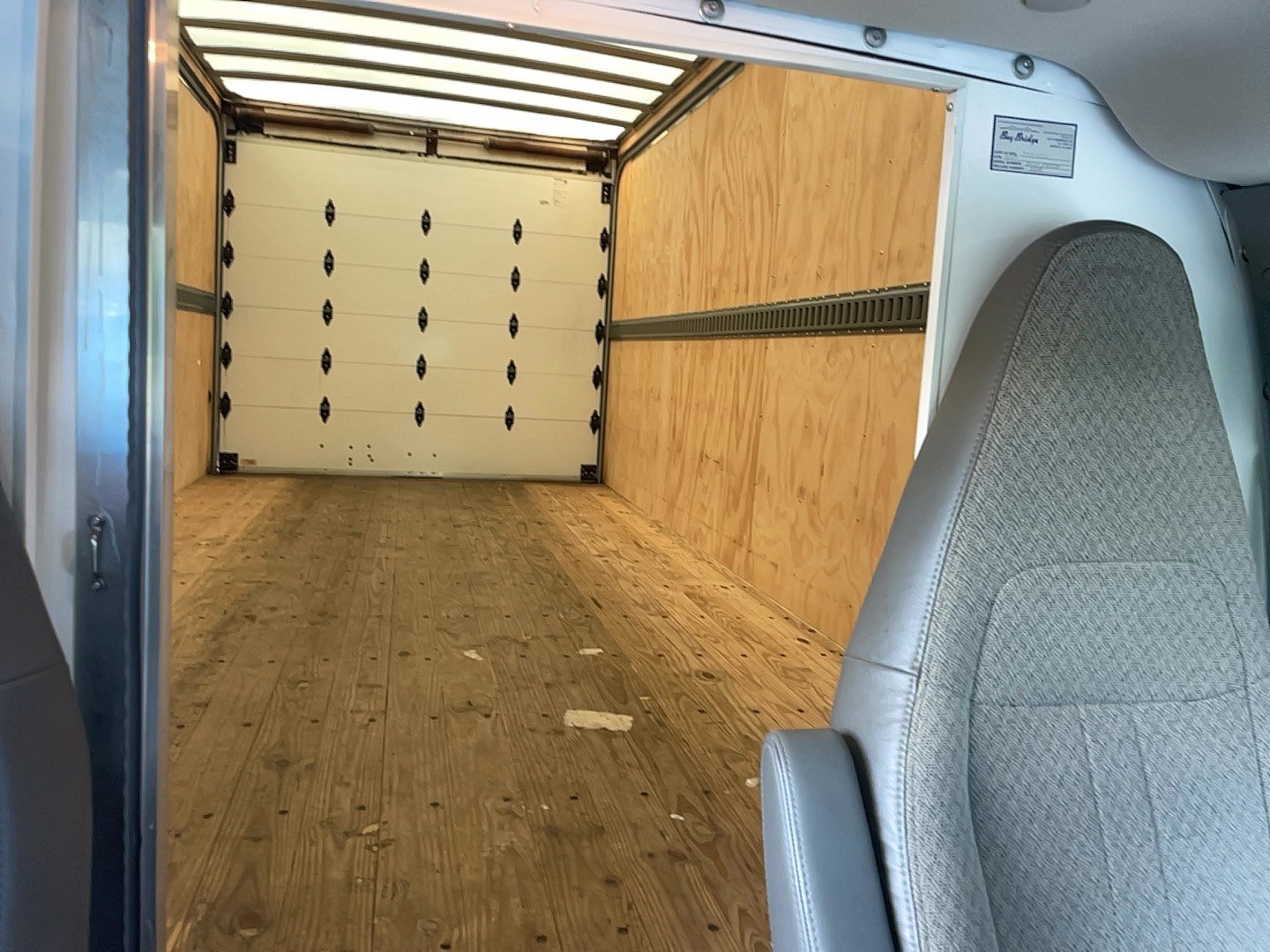Used 2023 GMC Savana 4500 w/ Power Convenience Package RWD image 10