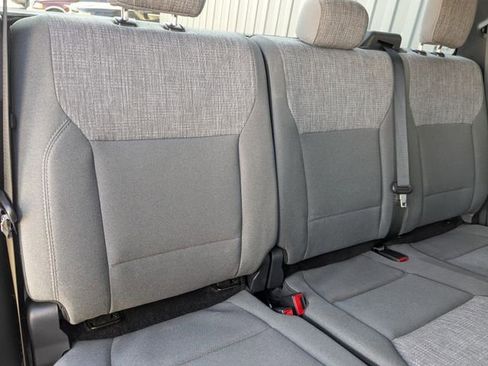 Used 2025 Ford F250 XLT image 30