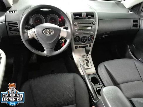 Used 2010 Toyota Corolla S image 10