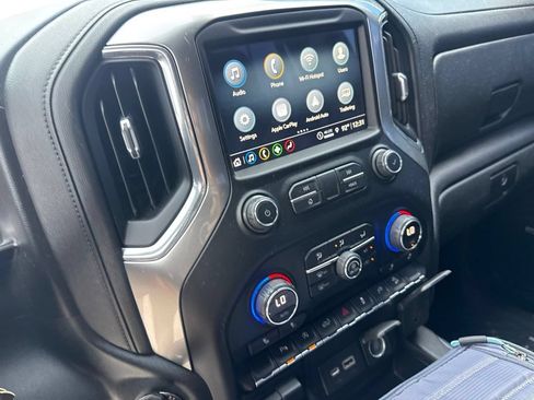 Used 2021 Chevrolet Silverado 1500 LT Trail Boss w/ Convenience Package II AWD/4WD image 20
