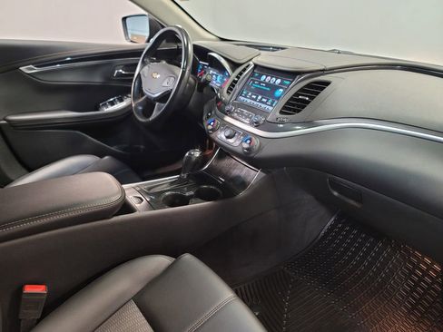 Used 2019 Chevrolet Impala LT image 20