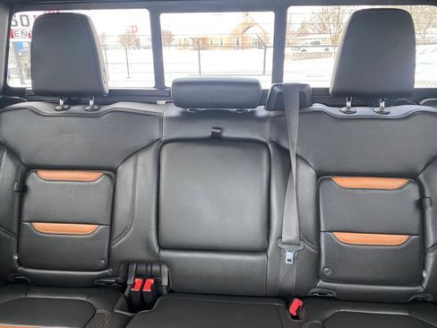 Used 2020 GMC Sierra 1500 AT4 image 36