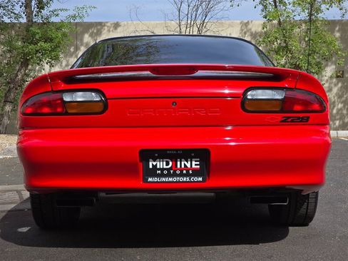 Used 2002 Chevrolet Camaro Z28 w/ Preferred Equipment Group 2 RWD image 9