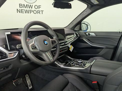 New 2027 BMW X7 xDrive40i w/ M Sport Package AWD/4WD image 11