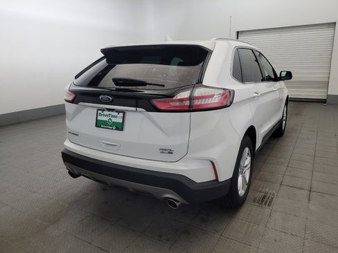 Used 2019 Ford Edge SEL AWD/4WD image 7