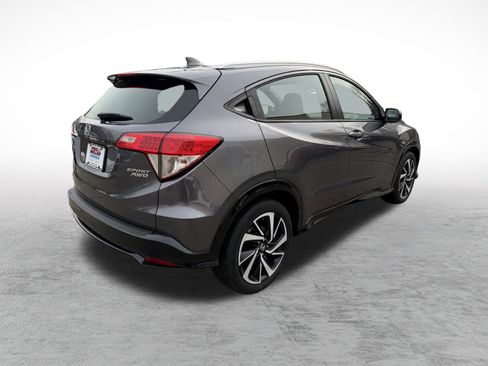 Used 2019 Honda HR-V Sport image 6