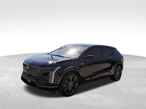 New 2026 Cadillac Optiq Sport 2 image 2