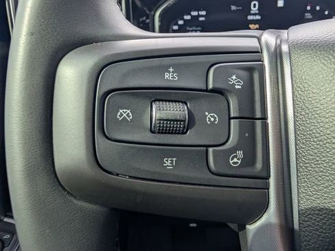 Used 2023 GMC Sierra 1500 SLE image 18