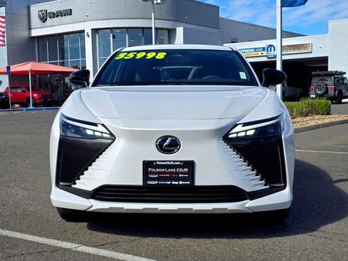 Used 2025 Lexus RZ 300e w/ Accessory Package (2T) image 2