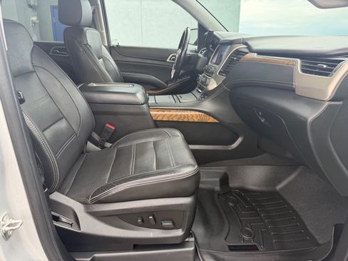 Used 2020 GMC Yukon XL Denali AWD/4WD image 19