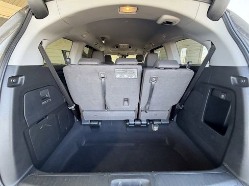 Used 2018 Honda Odyssey Touring image 13