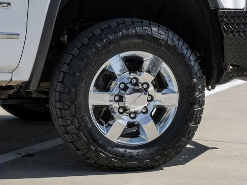 Used 2015 GMC Sierra 3500 Denali w/ Duramax Plus Package image 64