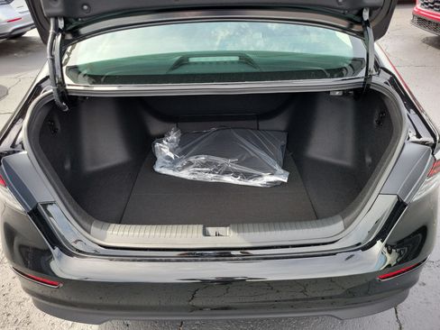 New 2026 Honda Accord LX image 27