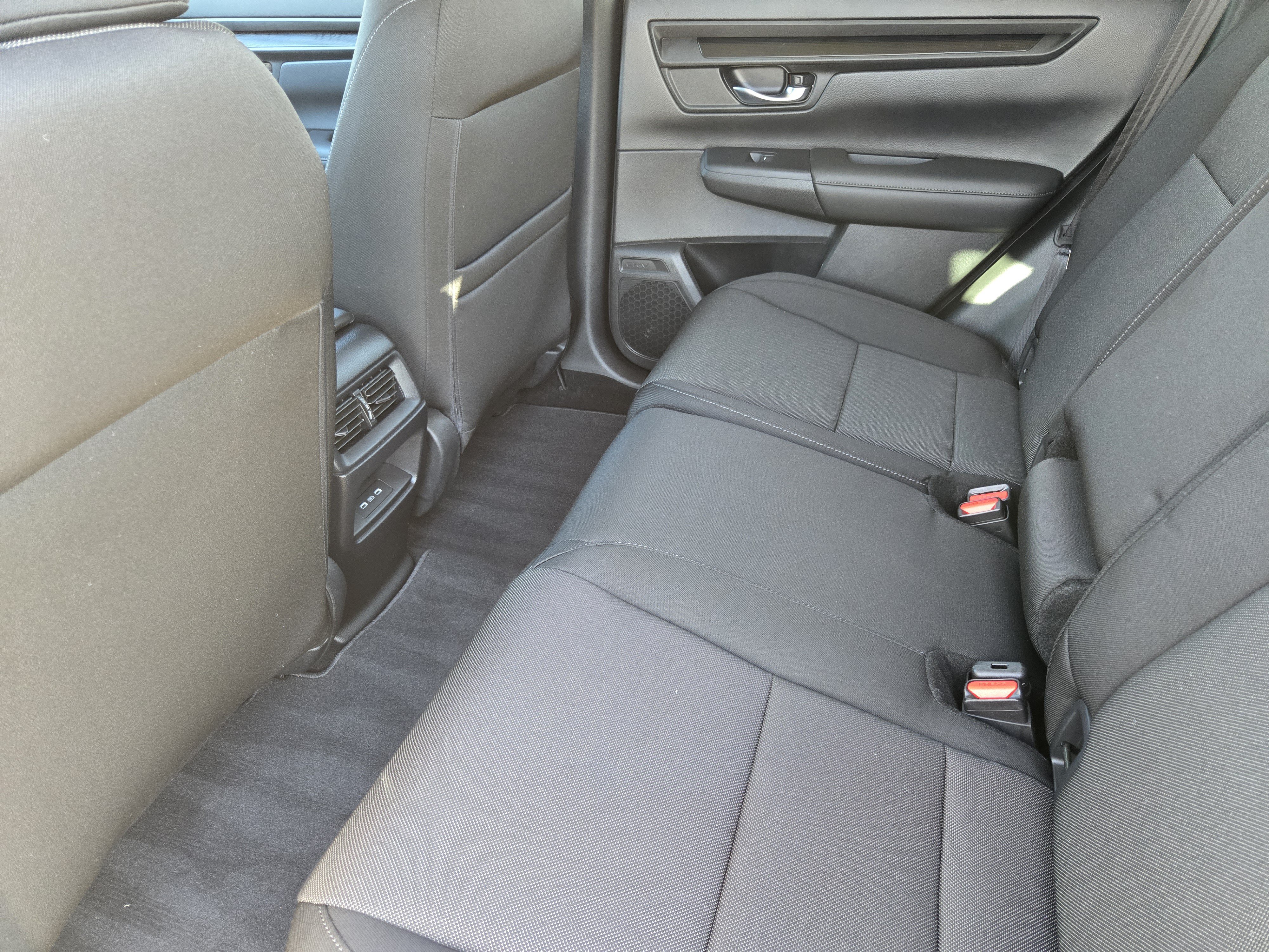 Certified 2024 Honda CR-V EX image 32