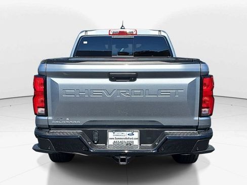 Used 2024 Chevrolet Colorado Z71 w/ Z71 Convenience Package 2 AWD/4WD image 5
