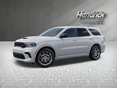 New 2026 Dodge Durango GT image 2