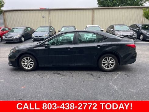 Used 2025 Toyota Camry LE FWD image 36