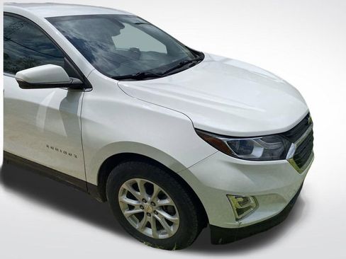 Used 2018 Chevrolet Equinox LT FWD image 8