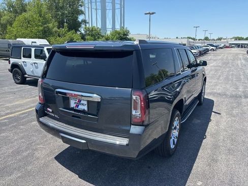 Used 2020 GMC Yukon XL Denali w/ Open Road Package AWD/4WD image 10