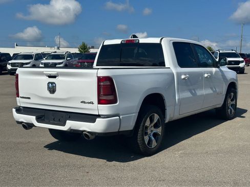 Used 2024 RAM 1500 Laramie AWD/4WD image 7