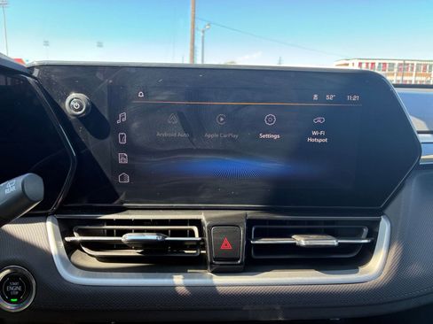 Used 2025 Chevrolet TrailBlazer LT image 16