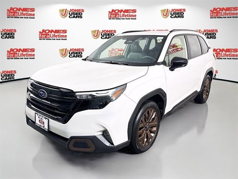 Certified 2025 Subaru Forester Sport image 14