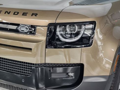New 2026 Land Rover Defender 110 S AWD/4WD image 12