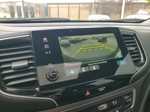 Used 2022 Honda Pilot Special Edition image 17