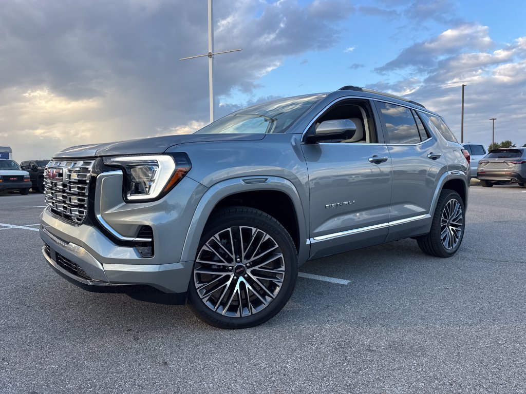 New 2027 GMC Terrain Denali AWD/4WD 360° Tour