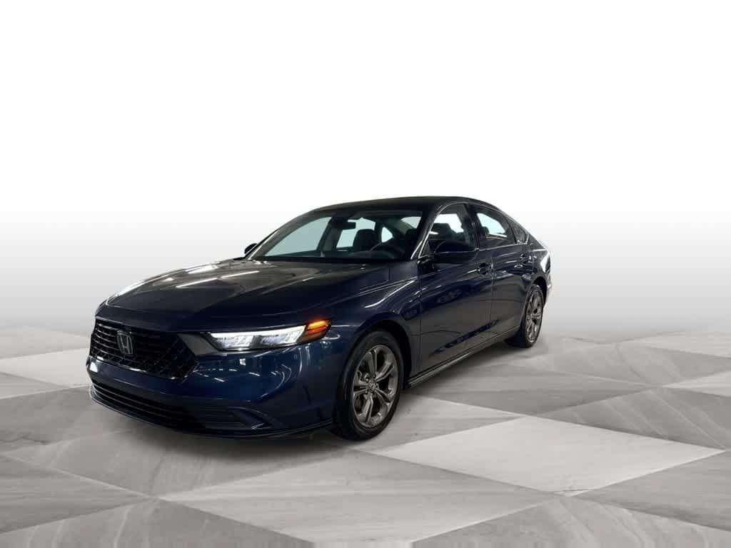 Used 2024 Honda Accord EX image 4