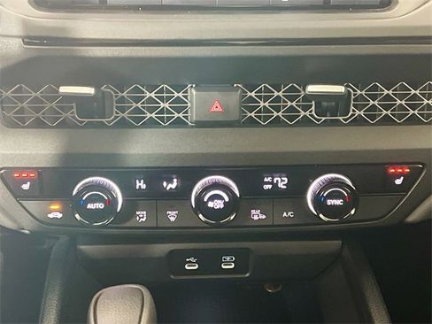 Used 2023 Honda Accord EX image 16