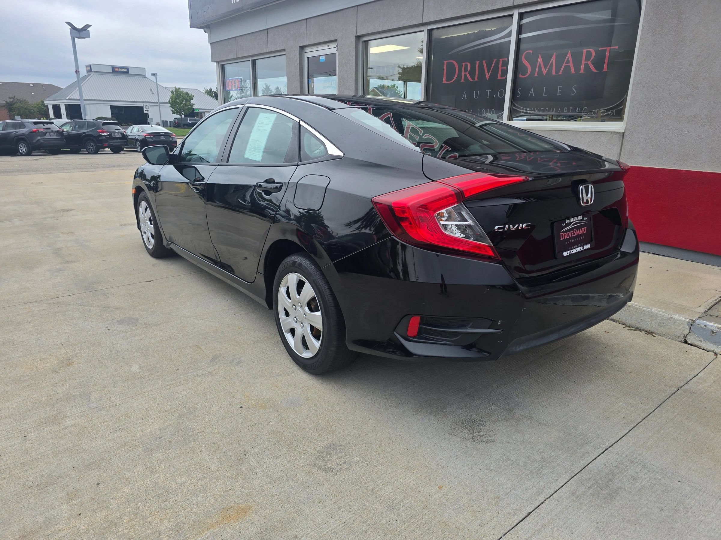 Used 2021 Honda Civic LX image 3