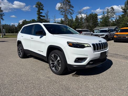 Used 2022 Jeep Cherokee Limited w/ Elite Package AWD/4WD image 1