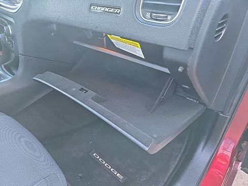 Used 2017 Dodge Charger SXT w/ Rallye Group image 75