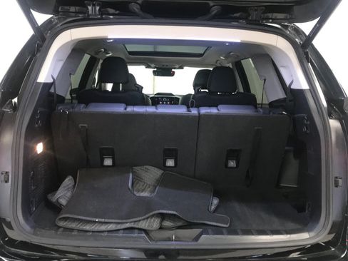 Used 2024 Subaru Ascent Limited w/ Technology Package AWD/4WD image 14